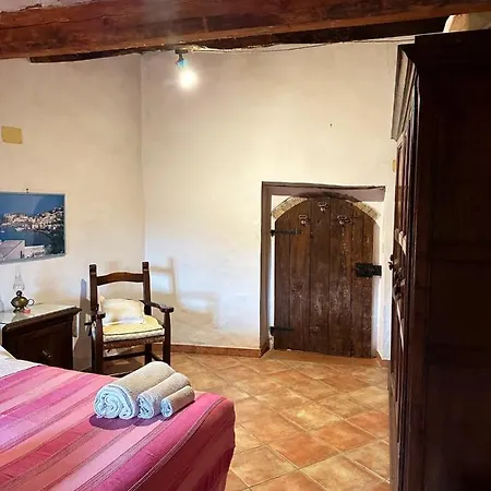 La Casa Nel Castello